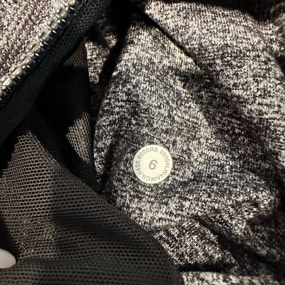 Lululemon Define Jacket - Picture 6 of 6